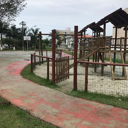 Apartamento Praia Grande Убатуба Екстериор снимка